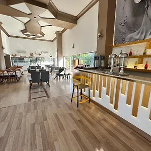 Aparthotel Silver Tower, Kusadasi